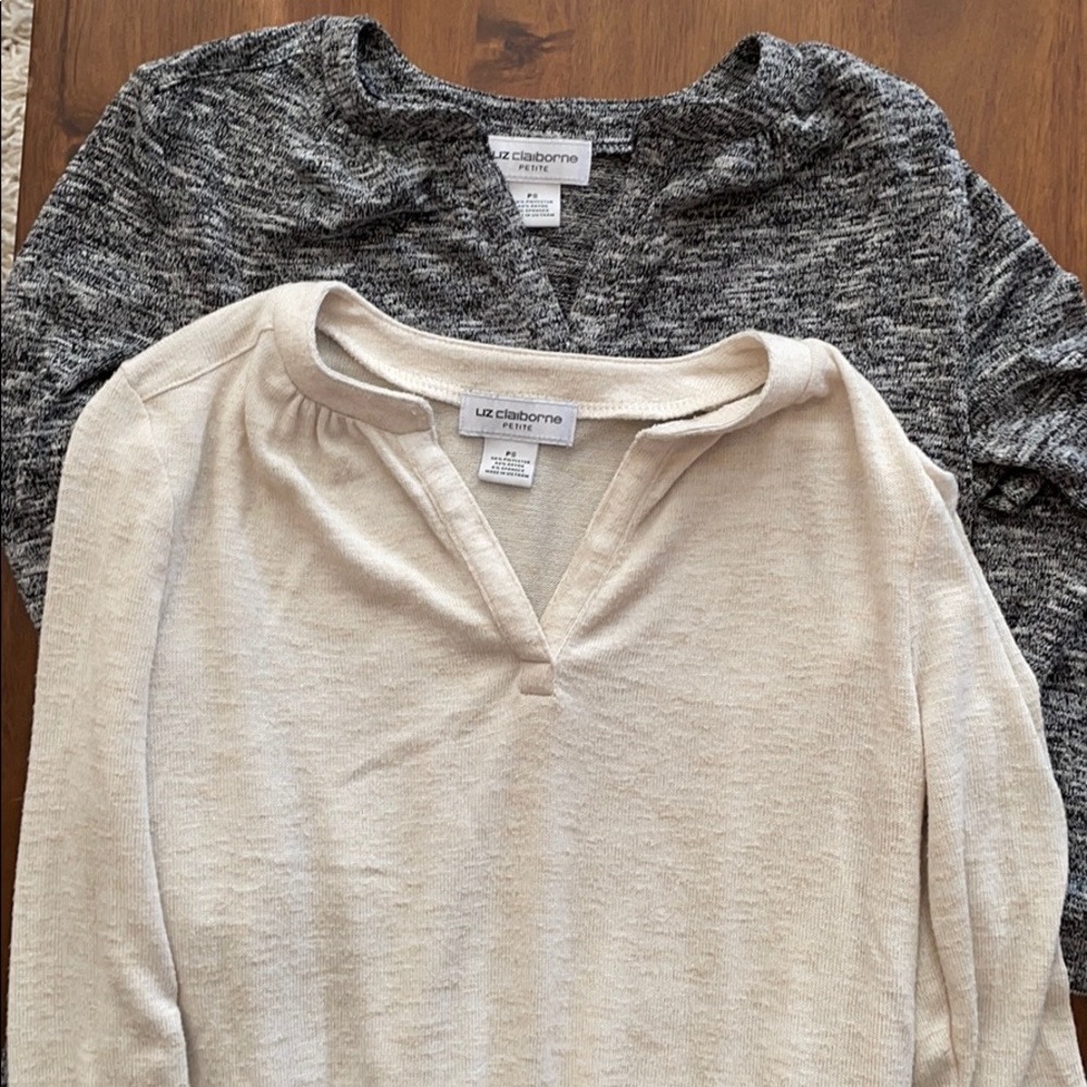 Liz Claiborne cropped shirts Bundle of 2